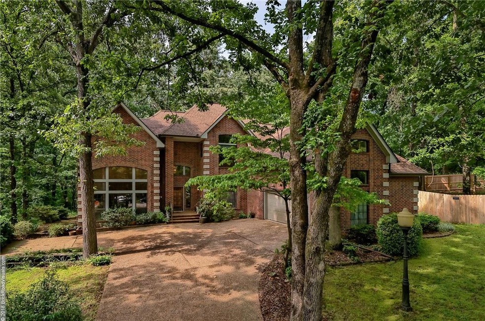 Enchanting front view