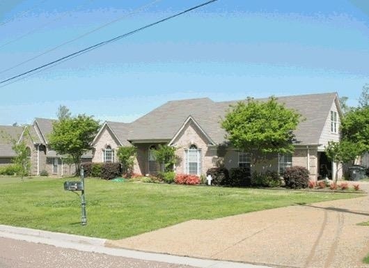 20 Country Brook Dr, Oakland, TN 38060 - photo 1