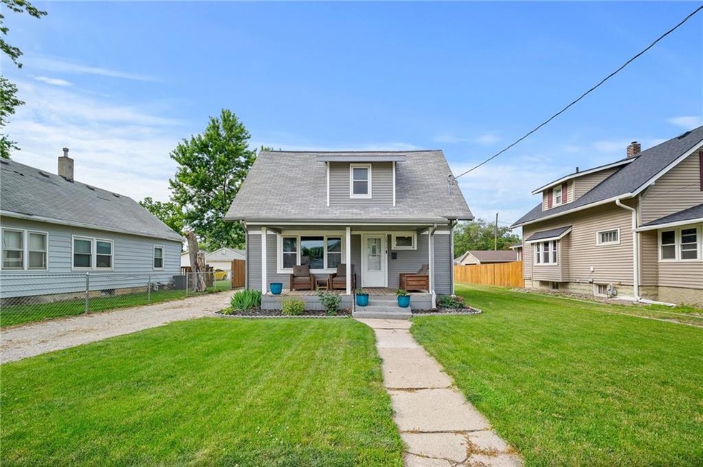 2812 Logan Ave, Des Moines, IA 50317 - photo 1