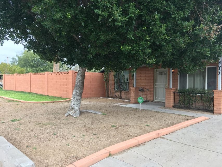 8653 N 39th Ave, Phoenix, AZ 85051 - photo 1