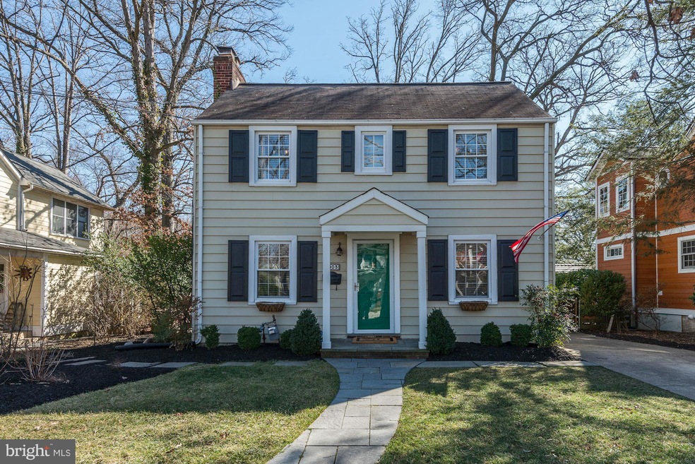 1003 Elm Ave, Takoma Park, MD 20912 - photo 1