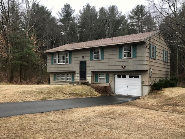 8 Horseshoe Ln, Londonderry, NH 03053 - photo 1