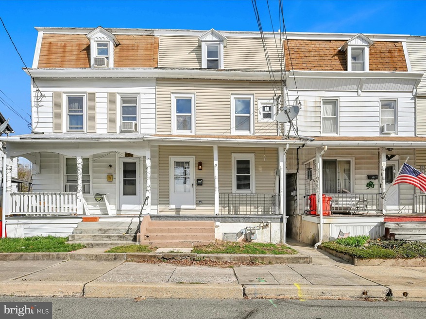 25 E Summit St, Mohnton, PA 19540 - photo 1