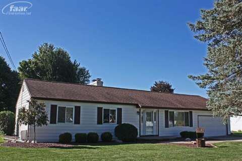 9233 Nashua Trail, Flushing, MI 48433 - photo 1