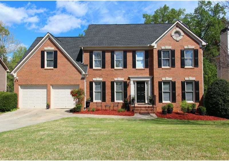 Exterior Front. Front view of home
