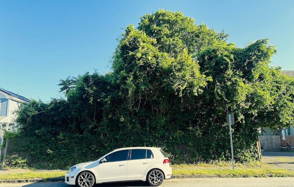 For Sale $90,000 • Co-Listing Agent