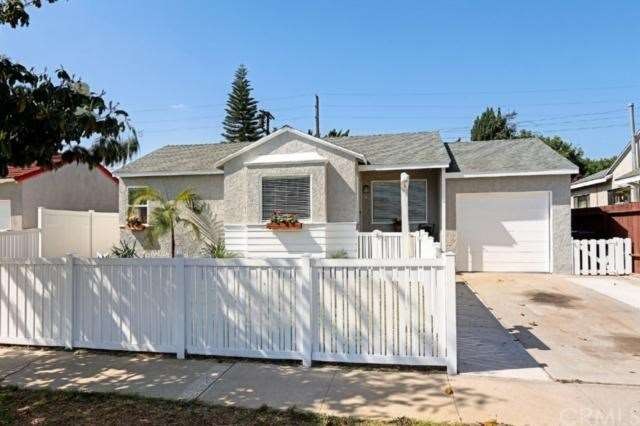 Welcome to 5475 W. 121st Street- beautiful neighbo