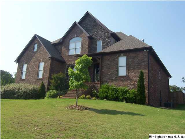 Welcome to 850 Vanessa Drive