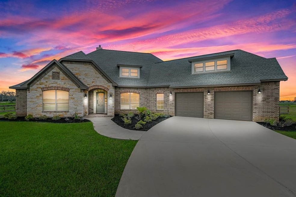 9066 Dixie Ln, Needville, TX 77461 - photo 1