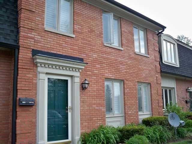 1110 Canterbury Square N, Indianapolis, IN 46260 - photo 1