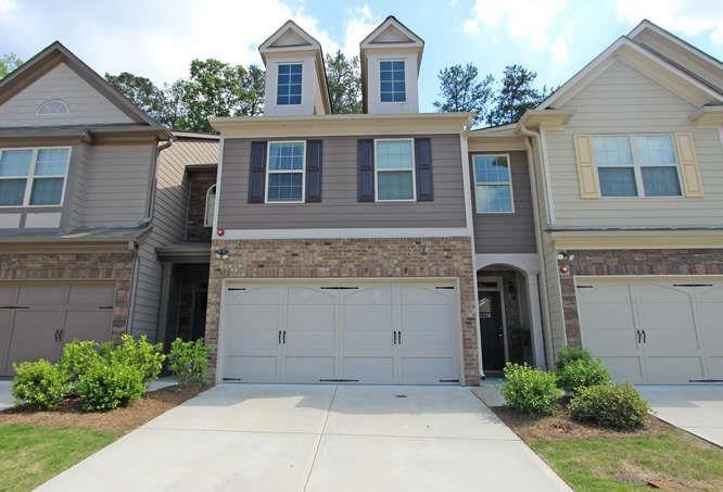 WELCOME HOME TO THIS GORGEOUS 3 BDRM 2.5 BATH HOME