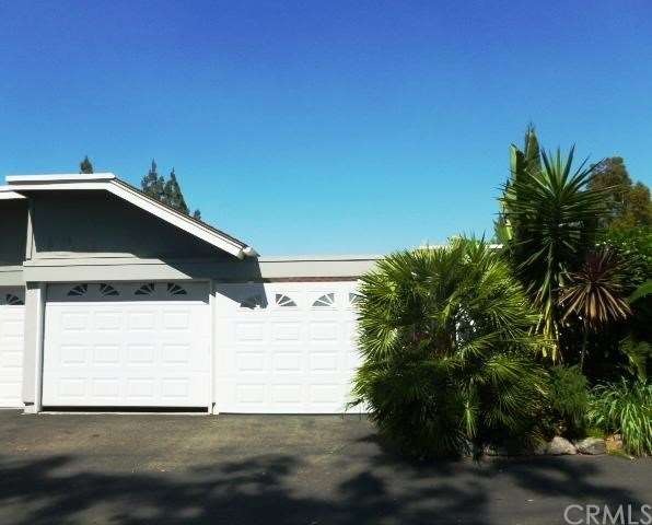 Attached-direct access Garage & gated Carport/fron
