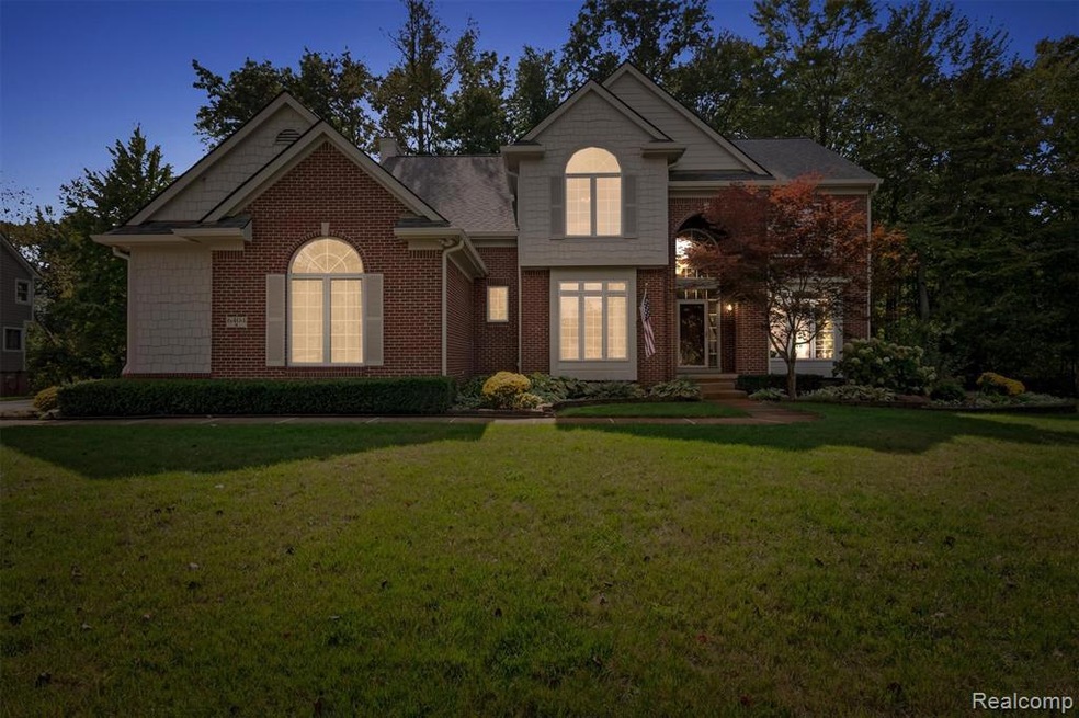 6404 Pennington Dr unit 6, White Lake, MI 48383 - photo 1