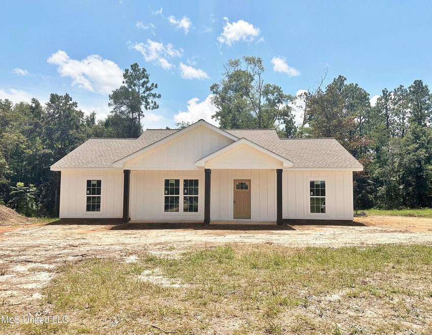 161 Ellis Hodge Rd, Lucedale, MS 39452 - photo 1