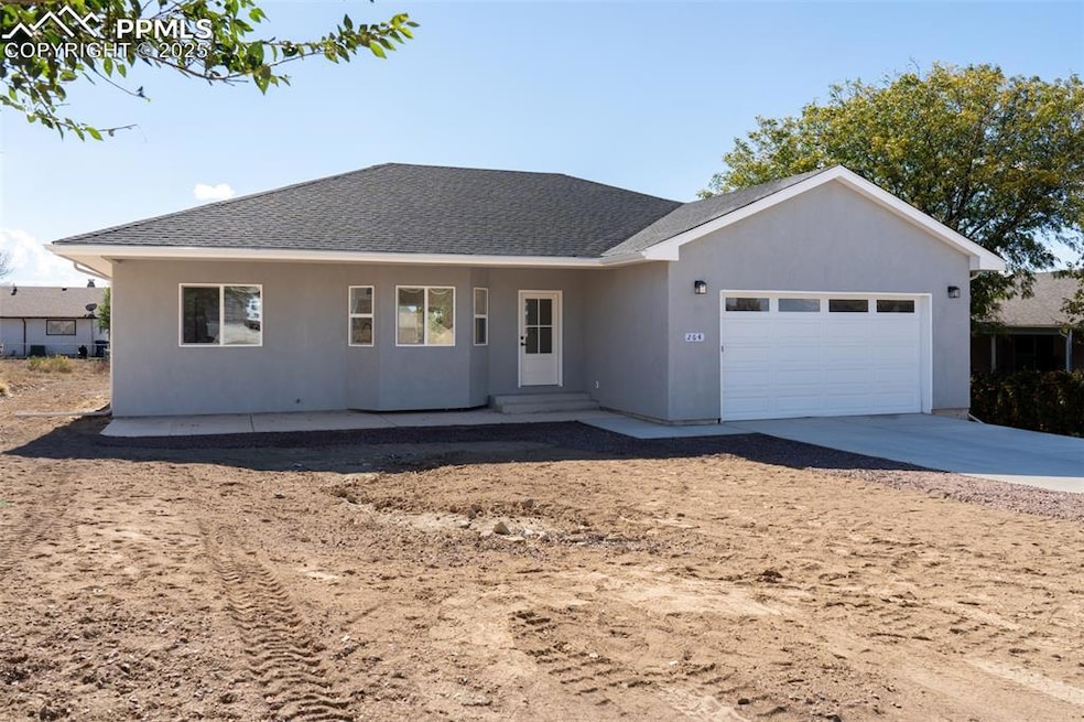 264 W Laurue Ln, Pueblo West, CO 81007 - photo 1