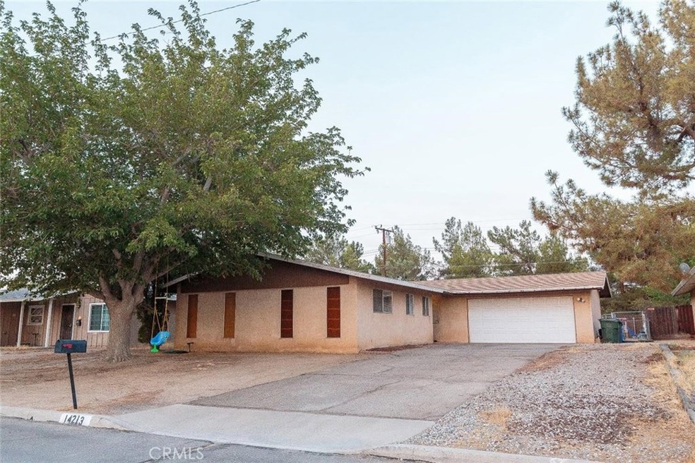 14213 Arrowhead Dr, Victorville, CA 92395 - photo 1