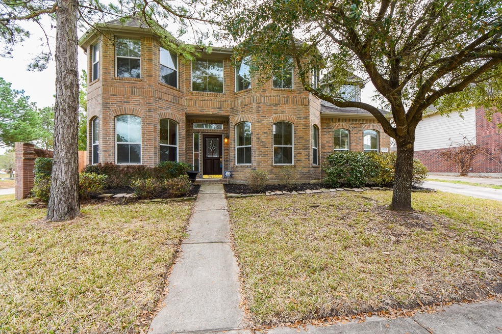 15603 Howell Grove Ln, Houston, TX 77095 - photo 1