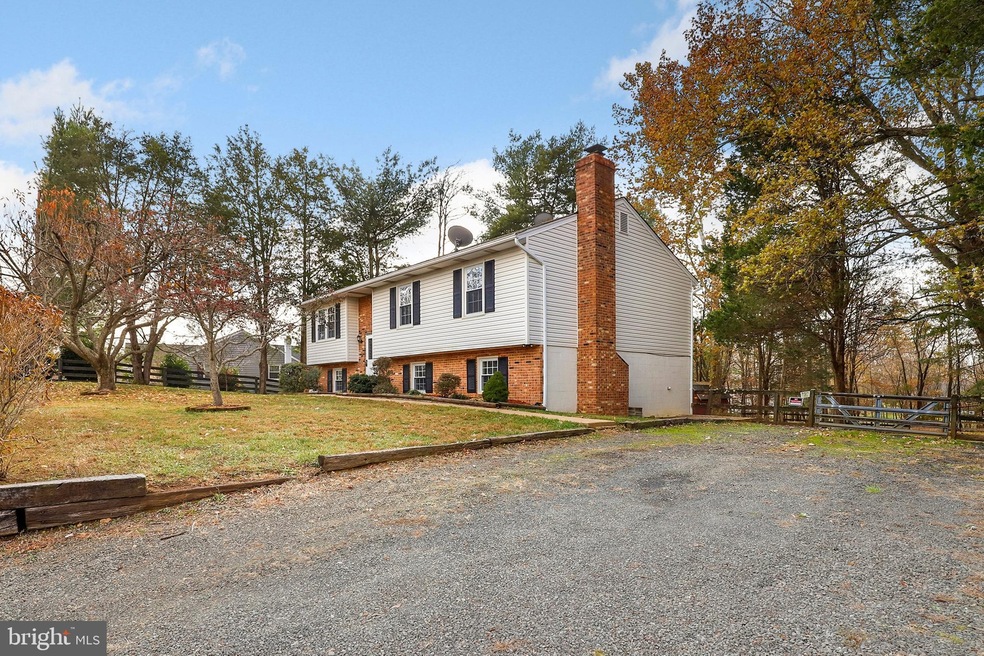 5059 Albrecht Ln, Warrenton, VA 20187 - photo 1