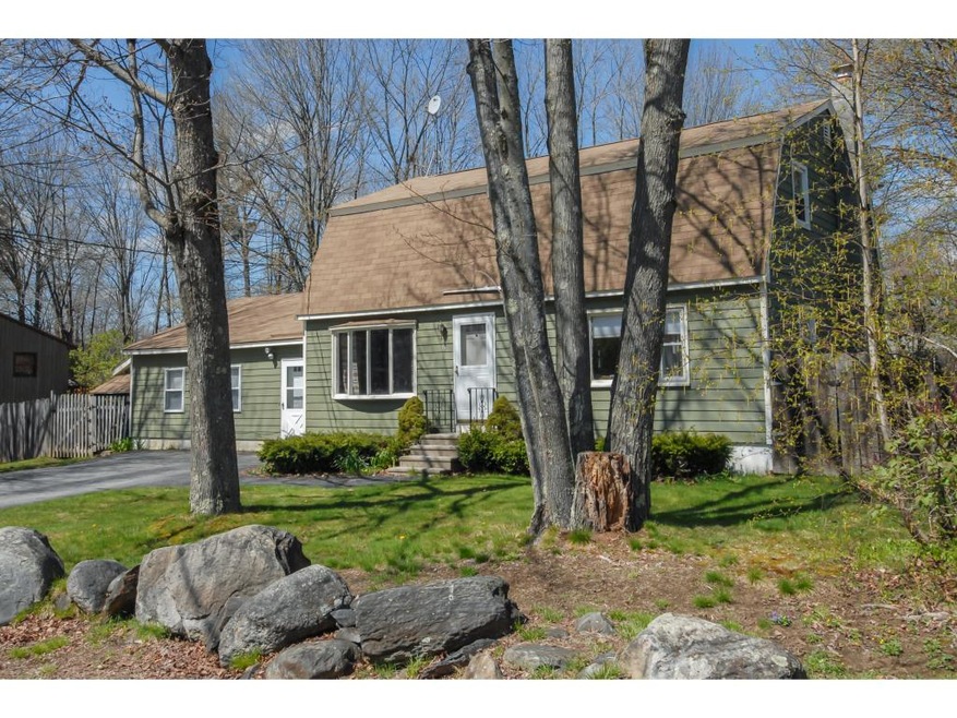 19 Rochester Ave, Rochester, NH 03867 - photo 1