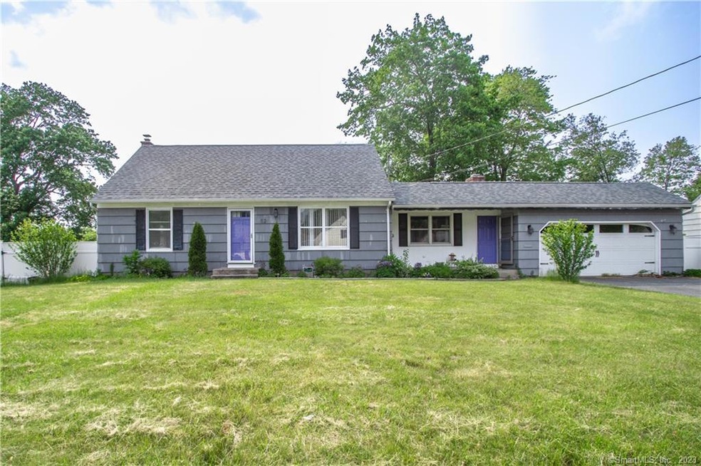 52 Standish St, Enfield, CT 06082 - photo 1