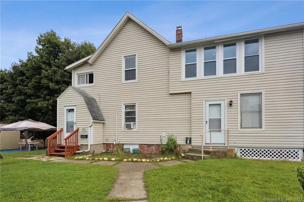 305 Moran St, Waterbury, CT 06704 - photo 1