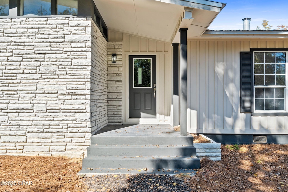 364 Lister Dr, Wewahitchka, FL 32465 - photo 1