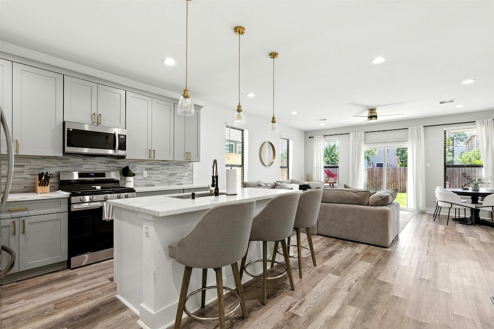 For Sale $310,000 • Co-Listing Agent