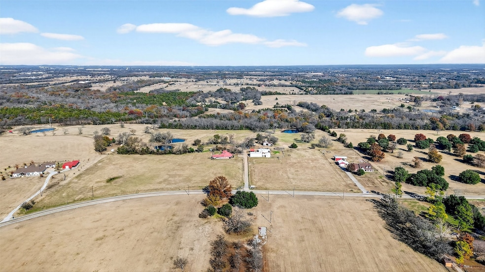 1835 Fm 697, Sherman, TX 75090 - photo 1