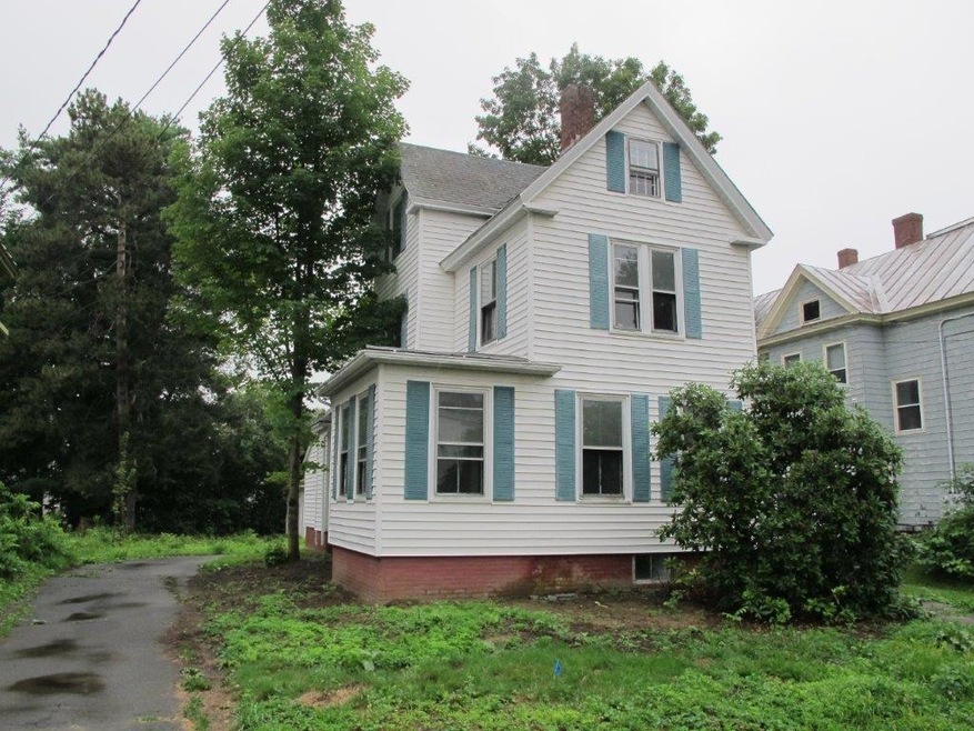 32 Winter St, Waterville, ME 04901 - photo 1