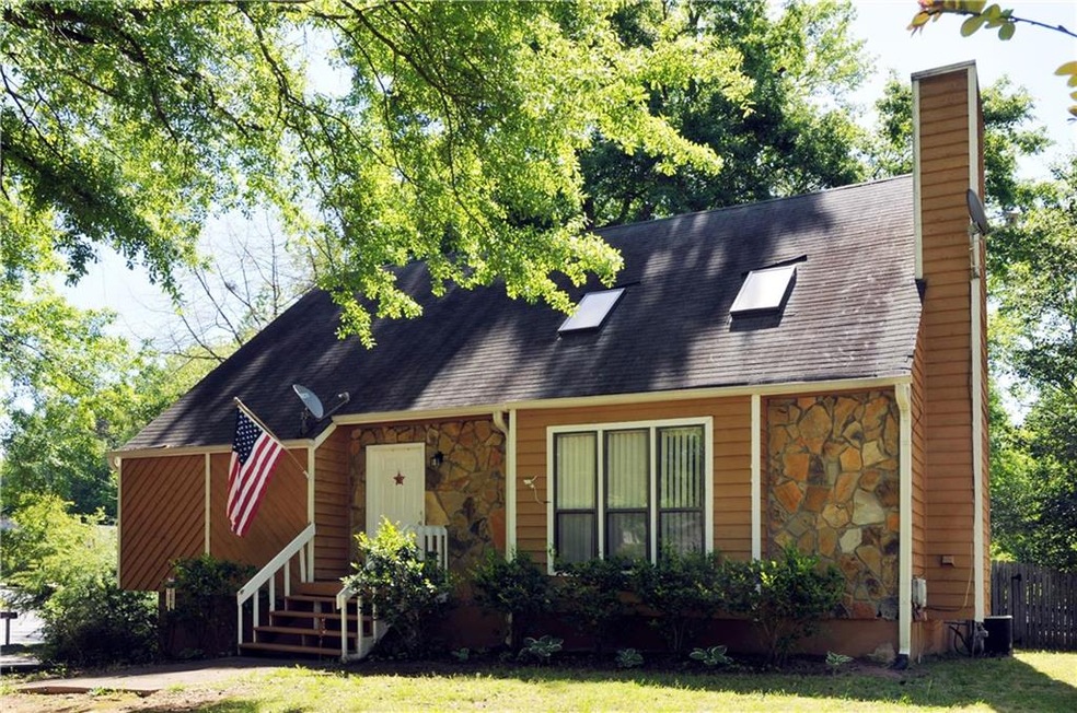 1401 Glynn Oaks Dr SW, Marietta, GA 30008 - photo 1