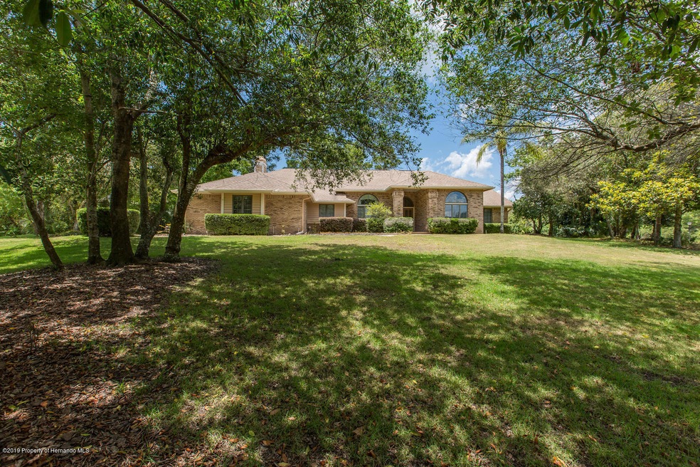 7263 Hidden Cove Ct Weeki-large-005-70-W