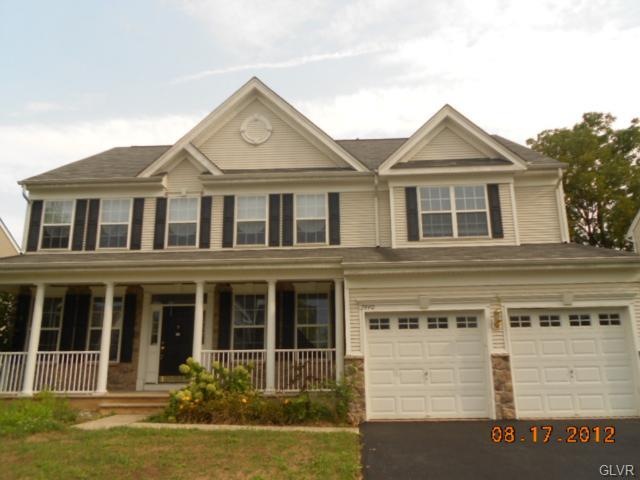 7440 Crane Crossing, Macungie, PA 18062 - photo 1