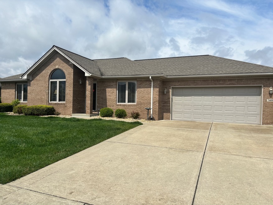 5202 E Harvard Ct, Columbus, IN 47203 - photo 1