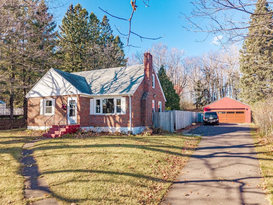 519 Anderson Rd, Duluth, MN 55811 - photo 1