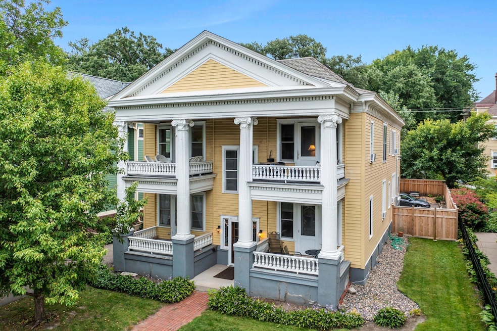 102 Western Ave N unit 4, Saint Paul, MN 55102 - photo 1