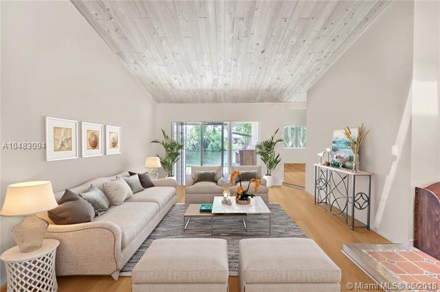 Open Living Space Over Looking The Lake