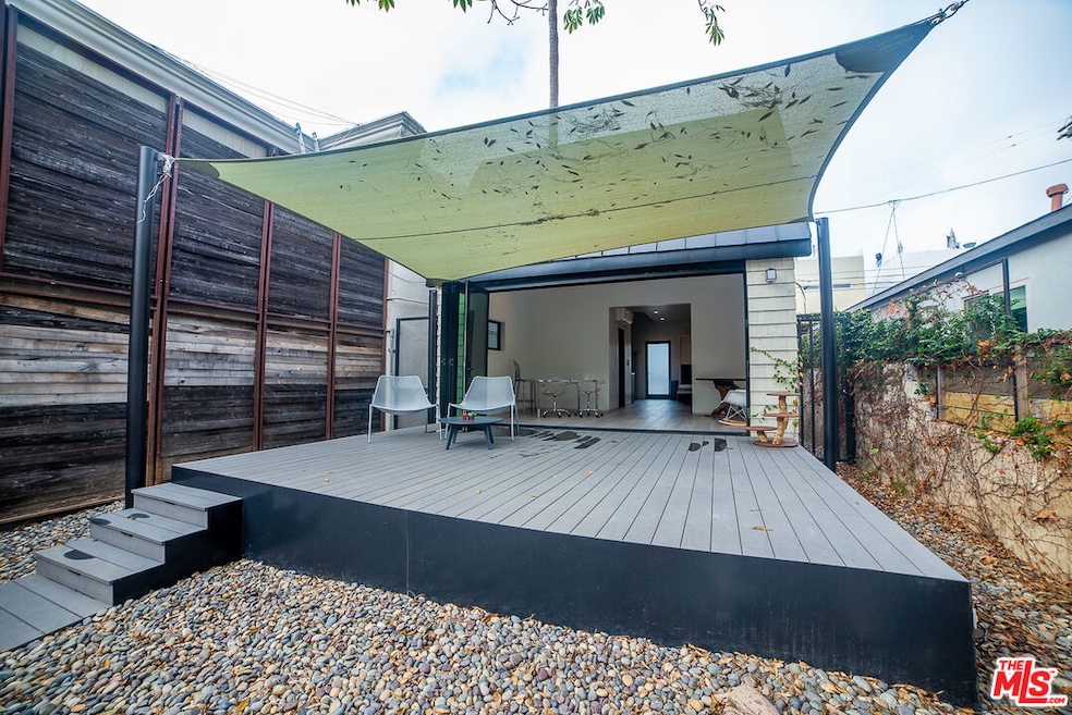 205 Venice Way, Venice, CA 90291 - photo 1