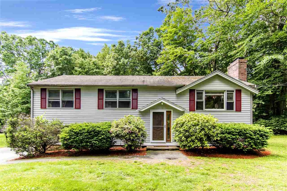 7 Kerry Dr, Newton, NH 03858 - photo 1