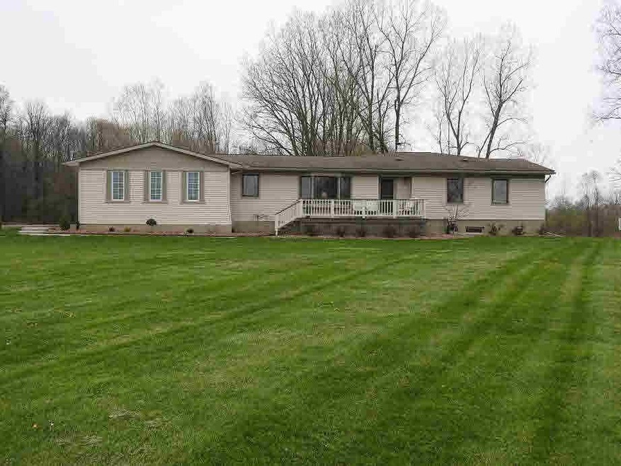 12405 Capernall Rd, Carleton, MI 48117 - photo 1