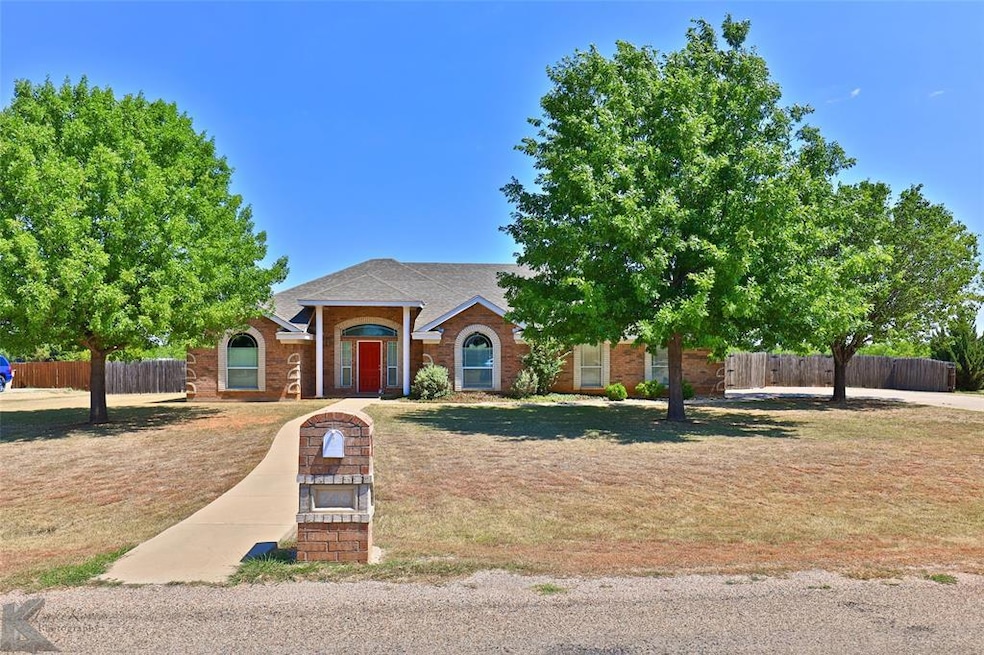 246 Tempest Ln, Abilene, TX 79602 - photo 1
