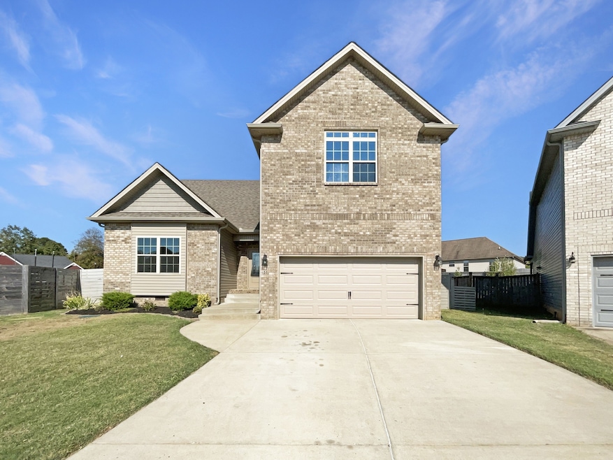 157 Gabriella Ct, Pleasant View, TN 37146 - photo 1