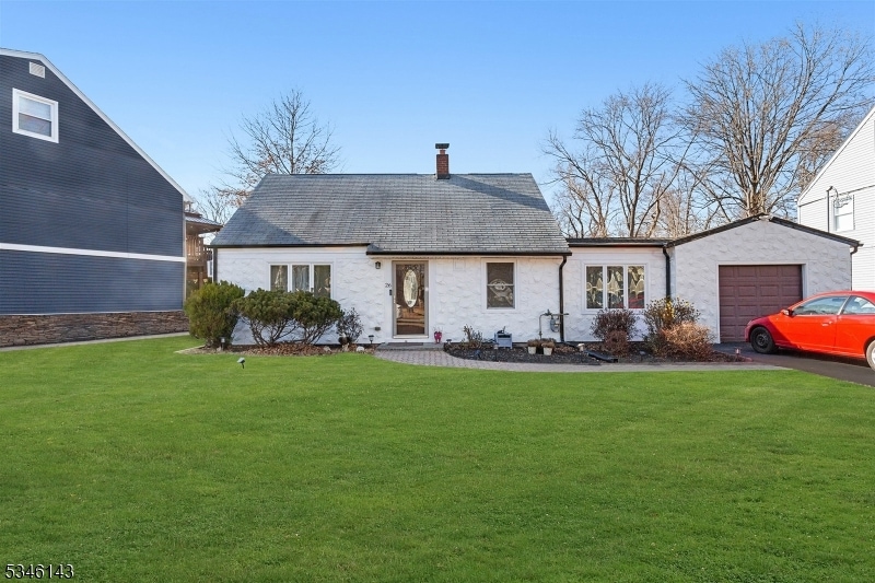 26 Voorhis Place, Pompton Plains, NJ 07444 - photo 1