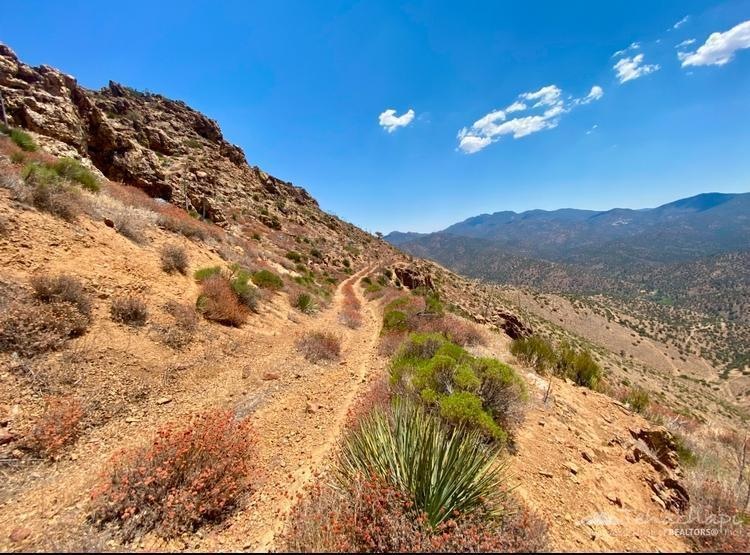 0 High Ridge Rd (Follow Gps) unit 9992936, Caliente, CA 93518 - photo 1