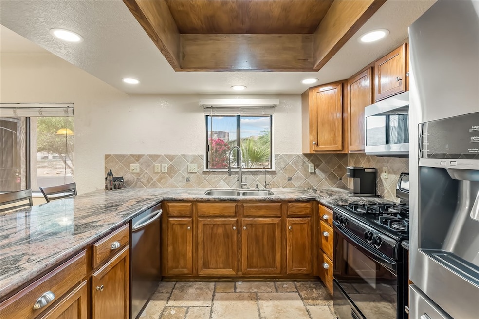 776 Terrace Dr unit 3, Bullhead City, AZ 86442 - photo 1