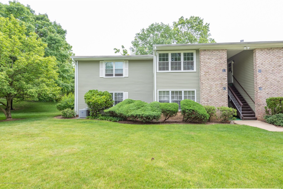 43 Snowburry Ct, Red Bank, NJ 07701 - photo 1