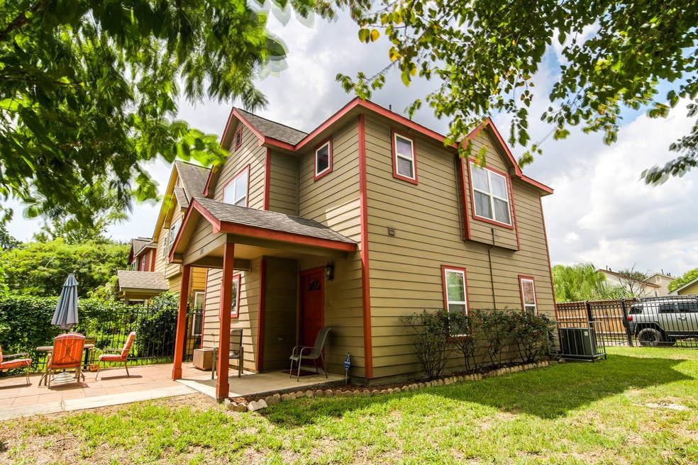 111 Delaney St, Houston, TX 77009 - photo 1