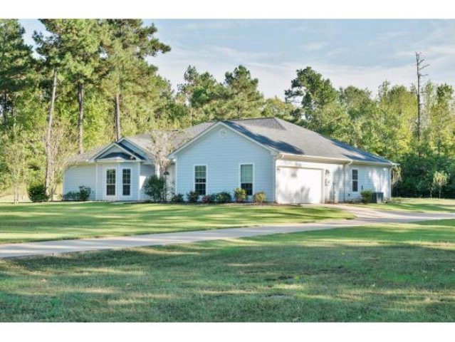 159 Sundown Dr, Nacogdoches, TX 75964 - photo 1