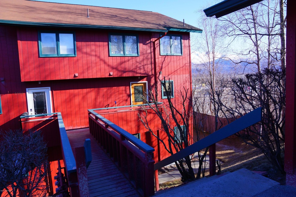 house boundary ave.jpg