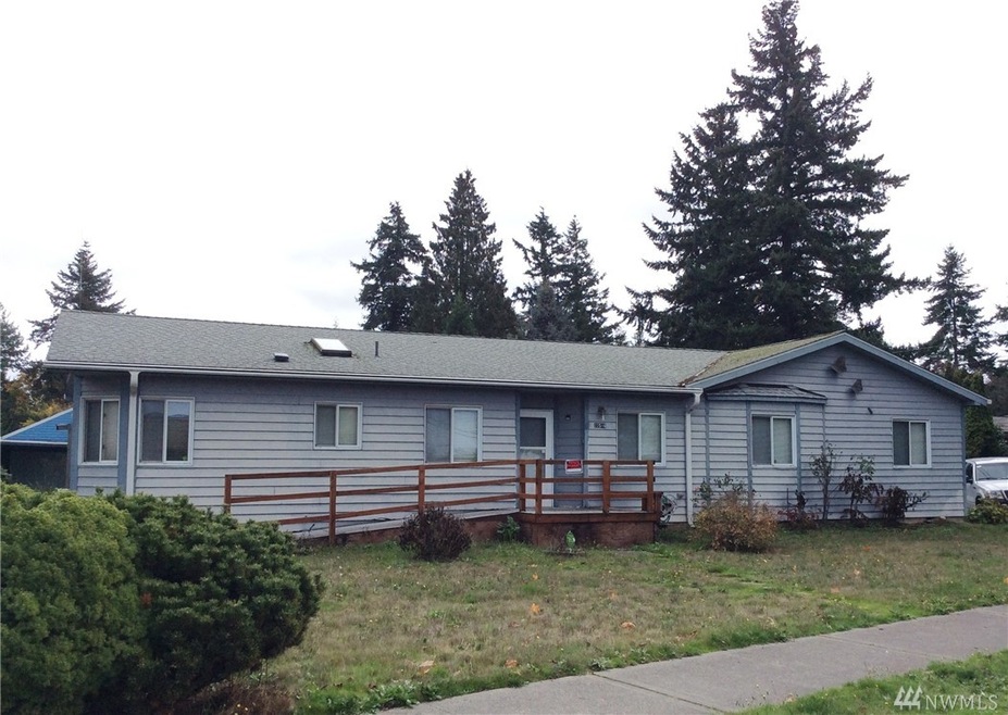 22516 30th Ave S, Des Moines, WA 98198 - photo 1