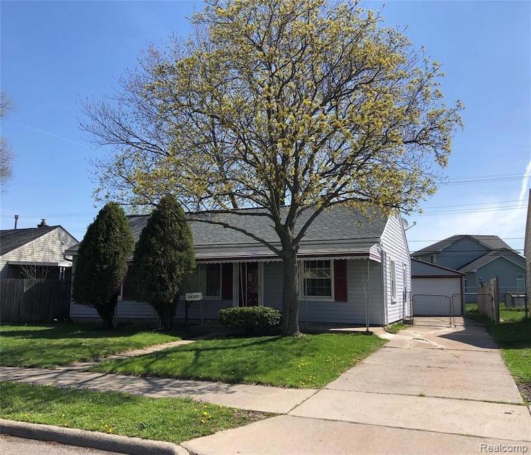 26330 Grandmont St, Roseville, MI 48066 - photo 1